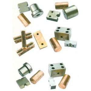上海產(chǎn)管樁廠各種墩頭機(jī)夾具、切刀在哪買(mǎi)