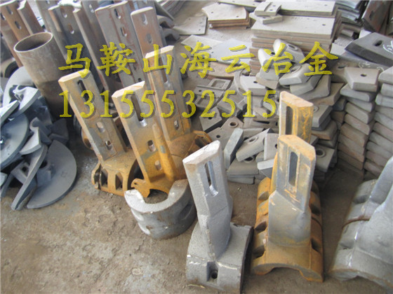 特價(jià)供應(yīng)三一重工90站右攪拌臂、60站高鉻合金側(cè)刮刀、成套配件