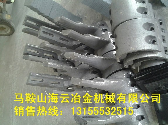 現(xiàn)貨出售三一重工攪拌機配件、3000左右攪拌臂、3方兩側(cè)襯板