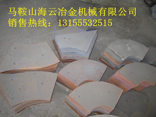 特價(jià)出售攪拌機(jī)配件、仕高瑪1500新款側(cè)襯板、1.5方新式葉片廠家